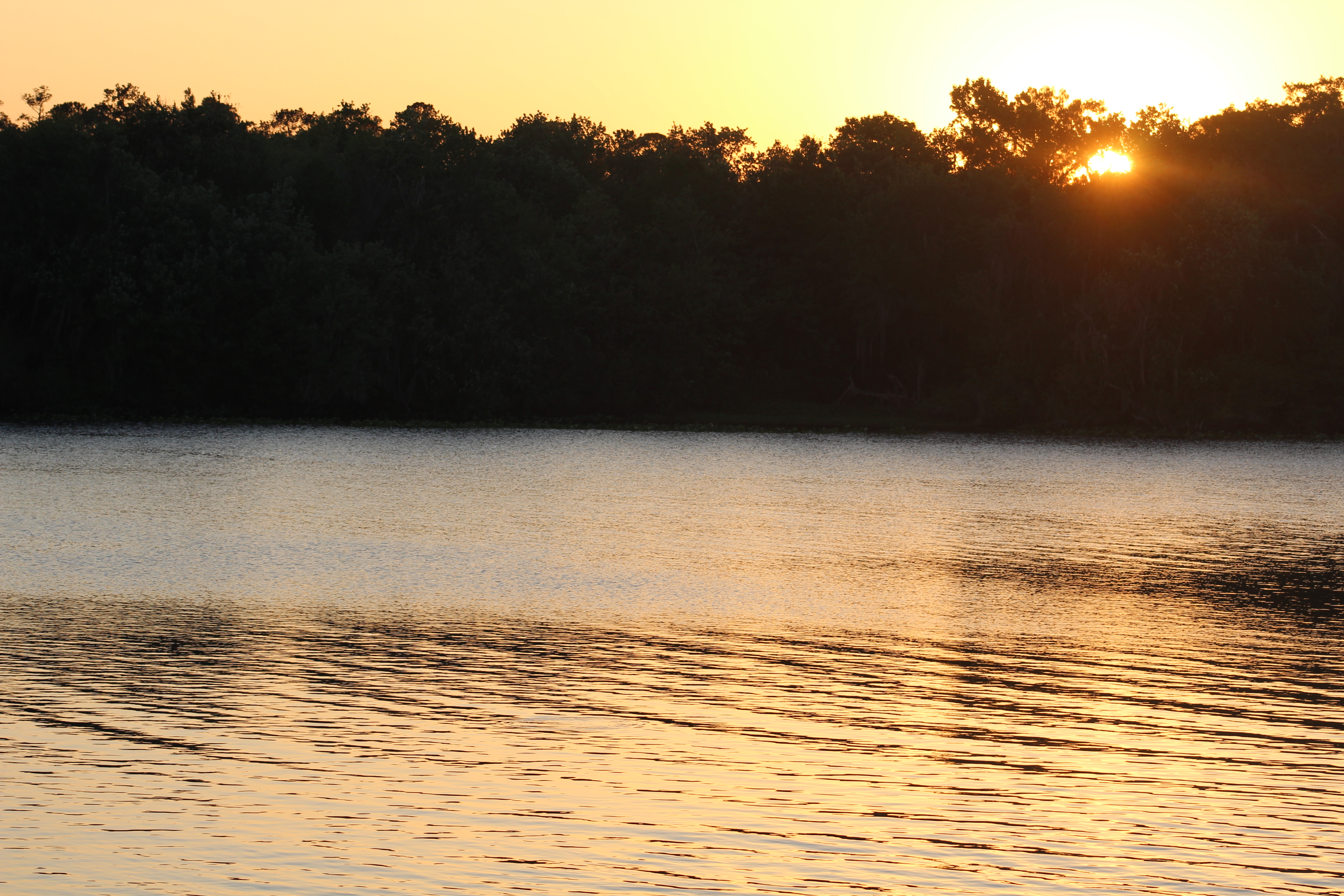 IMG_0020, SUnset at Lungren Island.JPG