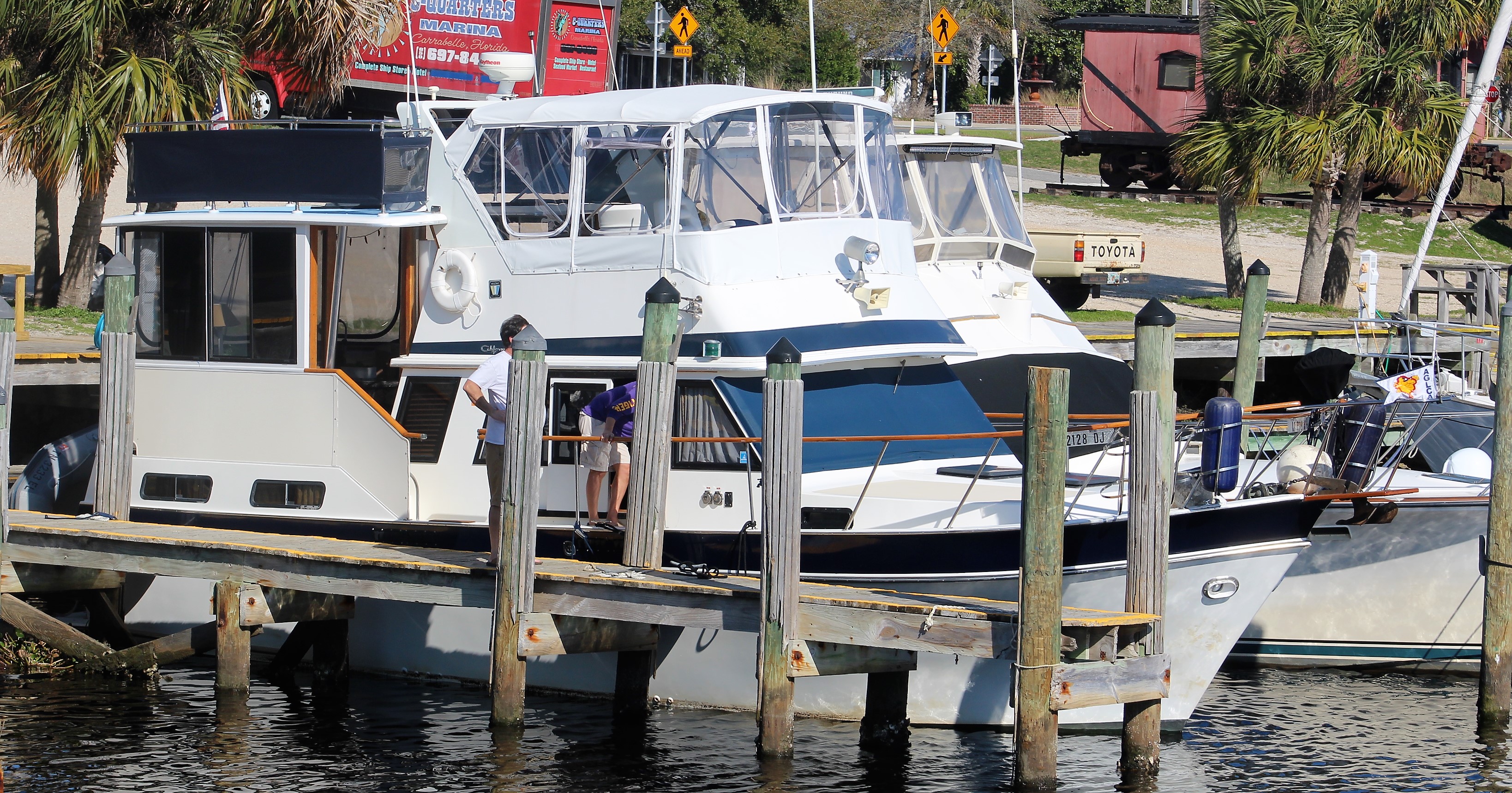 2-buddy-boat-for-gulf-crosing