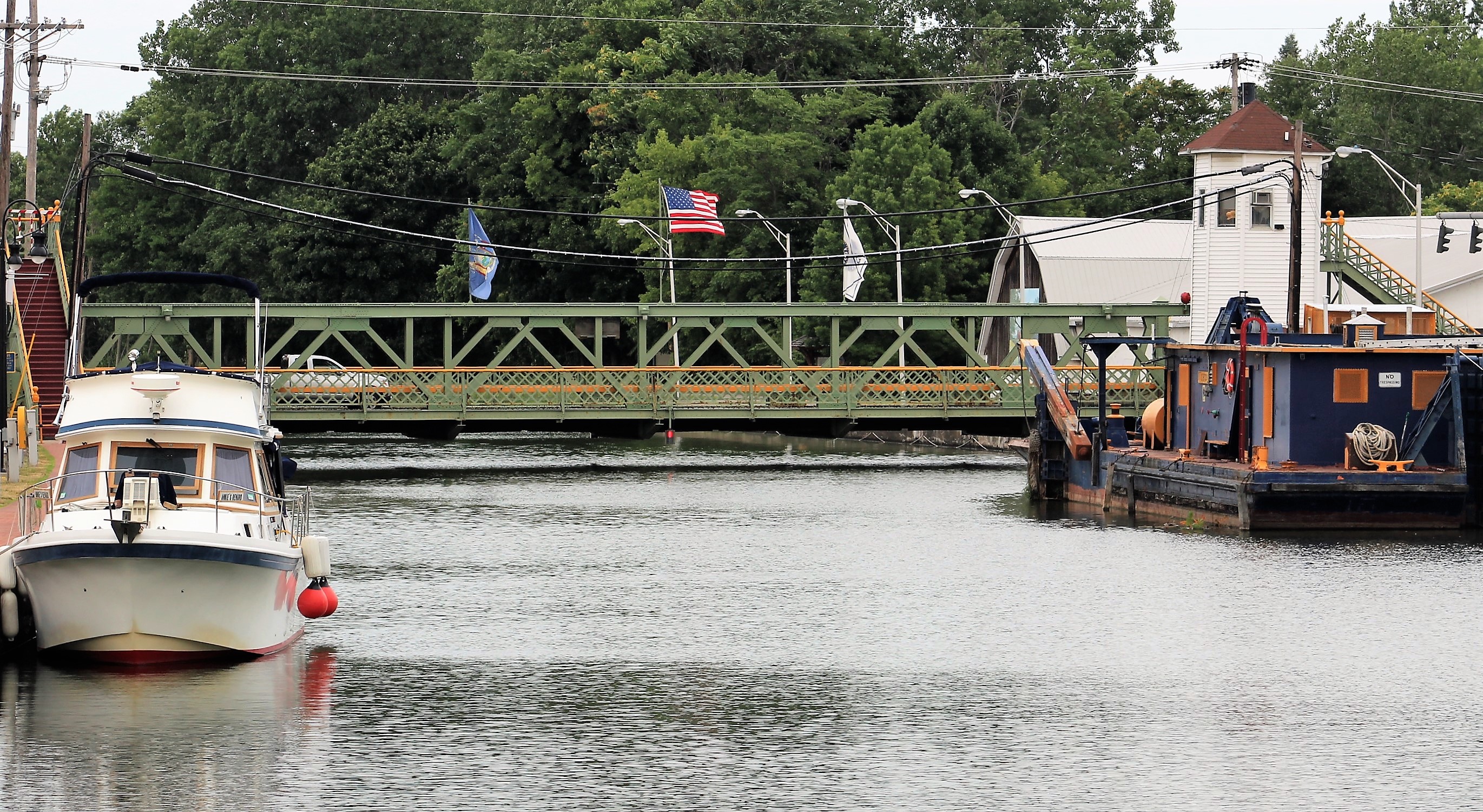103 Albion West Lift Bridge