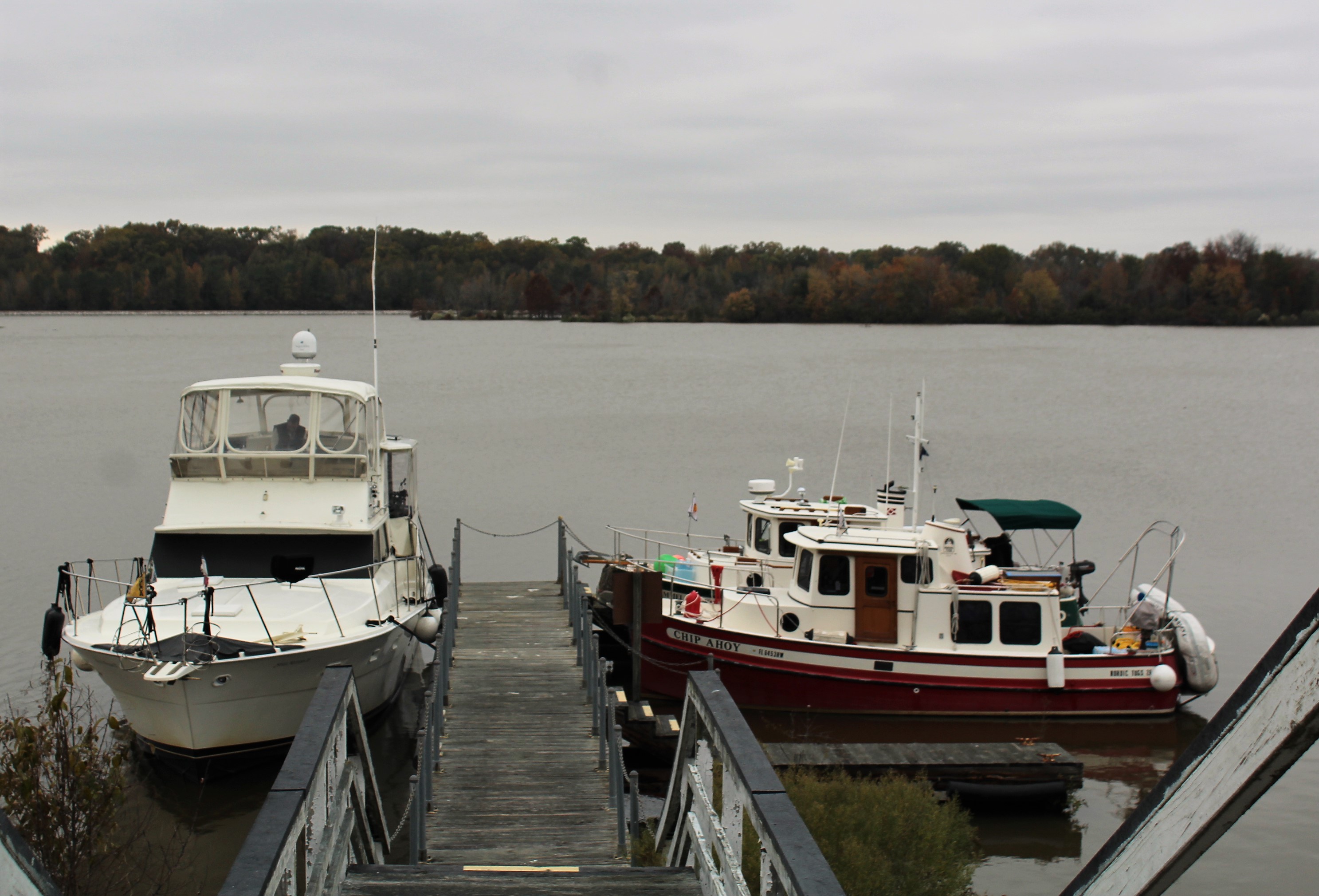 26 Dock at Visitor Center