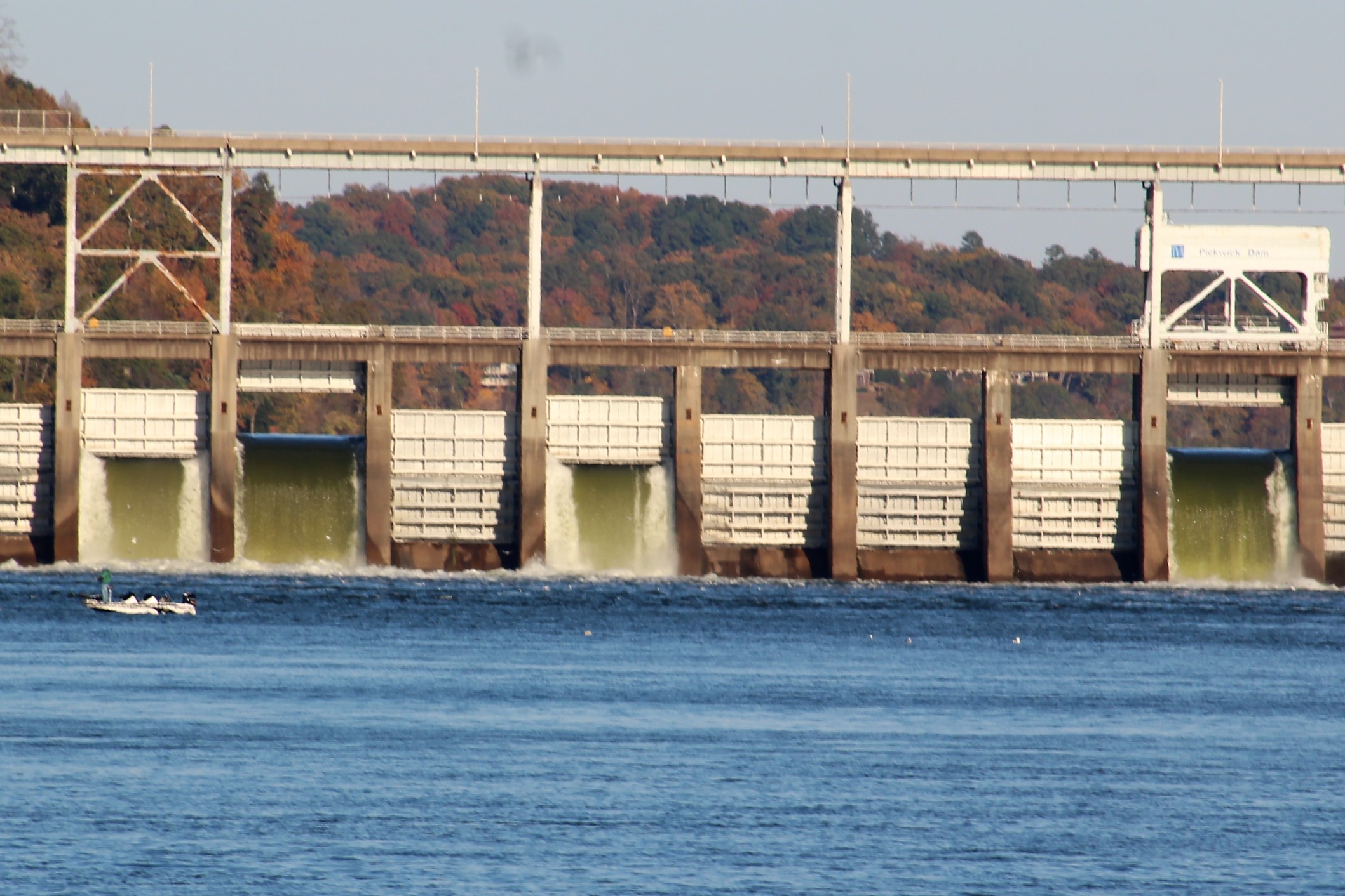33 Pickwick Dam